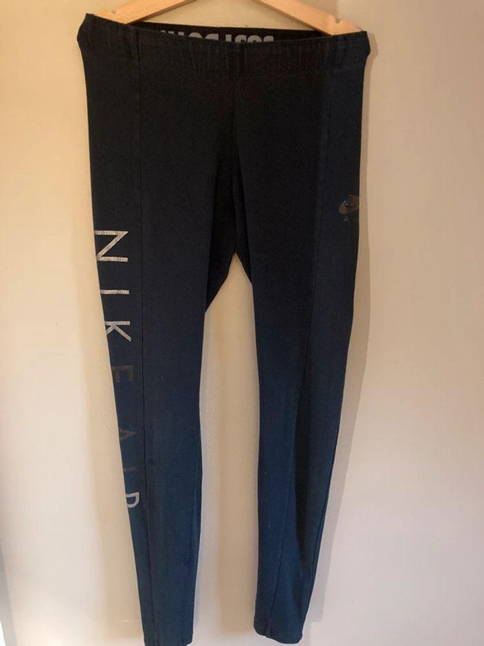 Legging Nike XS - photo numéro 1