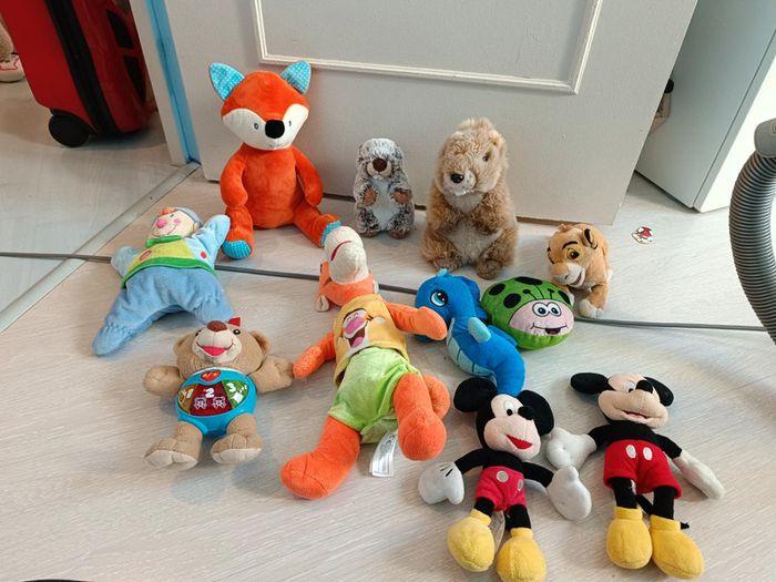 Lot de peluches - photo numéro 1