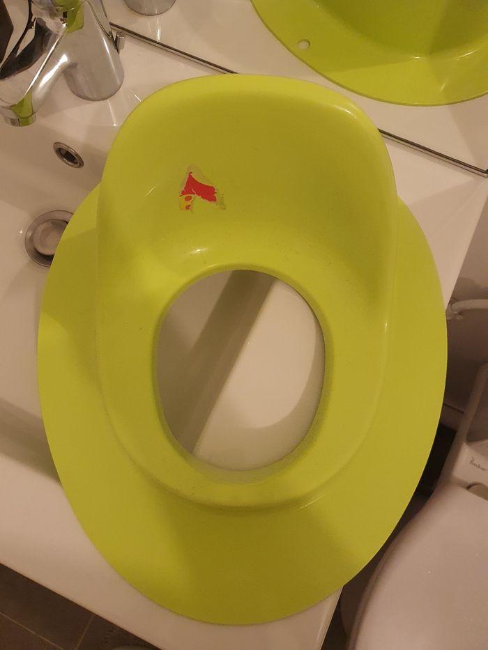 Reducteur de toilettes - photo numéro 1