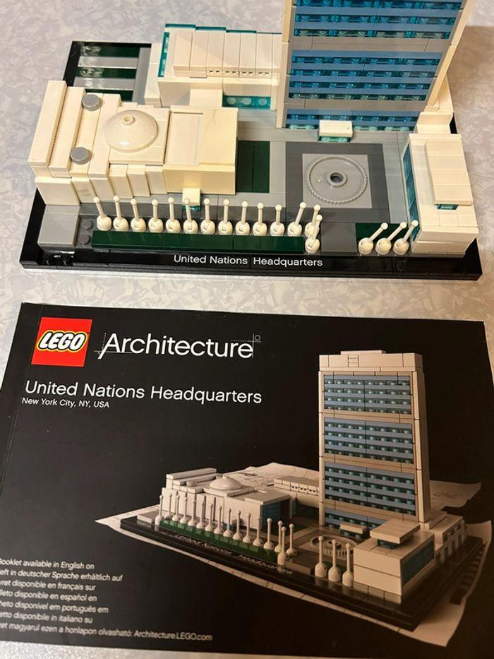 Lego Architecture Siège des Nations Unis 21018 - photo numéro 2