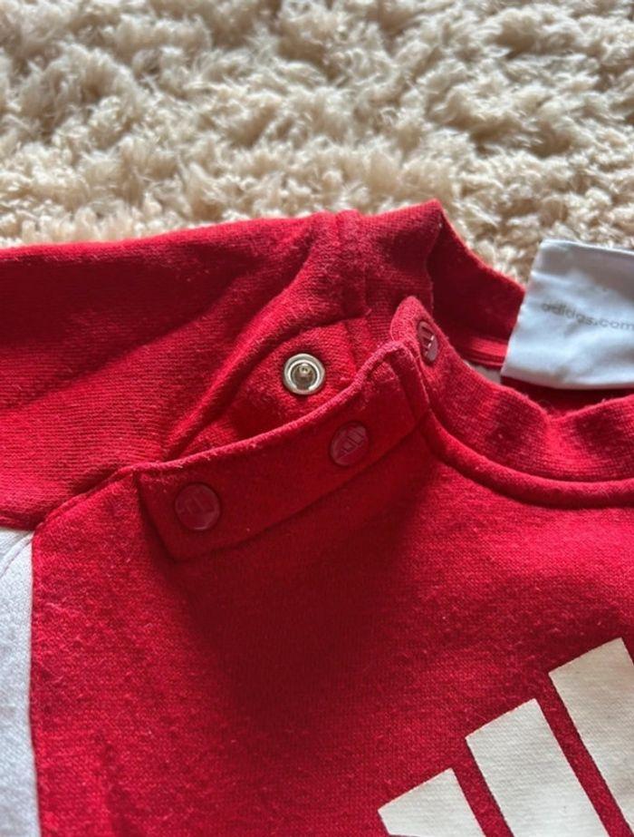 Pull rouge adidas 18 mois - photo numéro 3