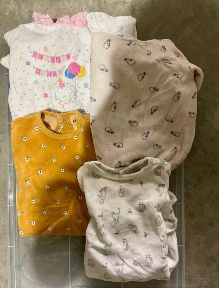 Lot vêtements bébé 50 pièces - photo numéro 2