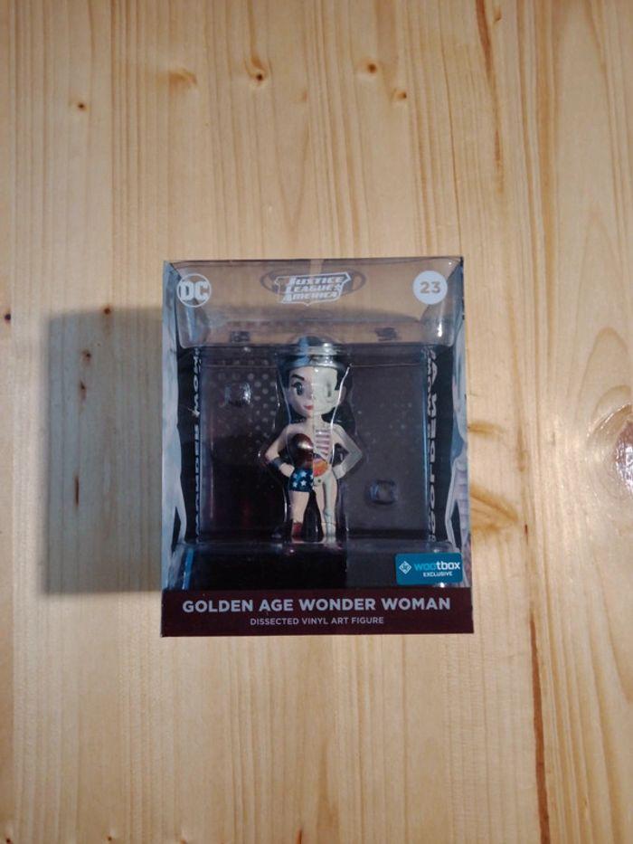 Figurine DC Justice ligue of America Golden Age Wonder Woman - photo numéro 1