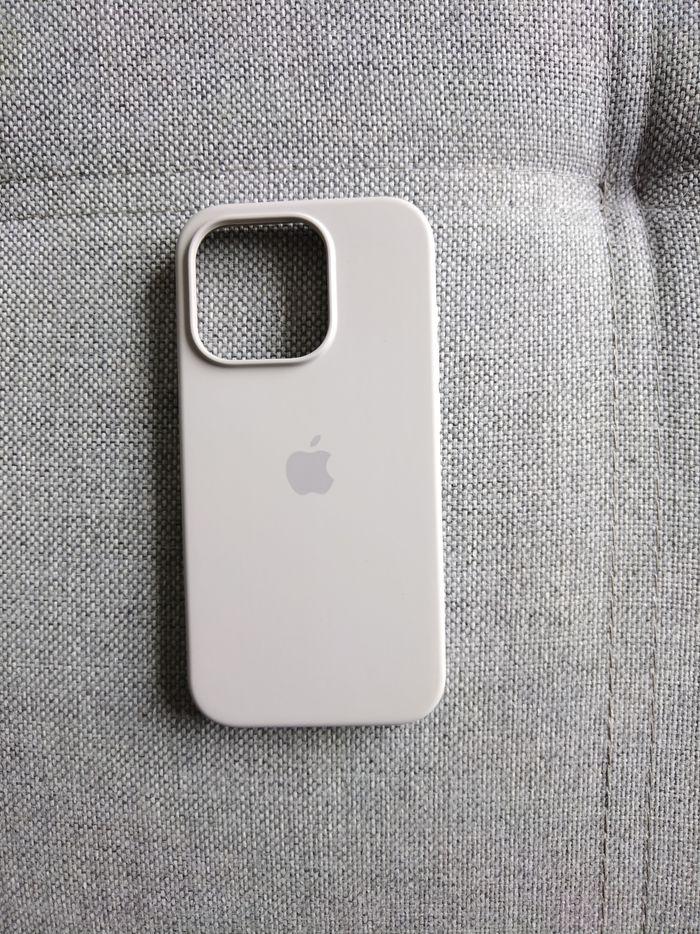 Coque IPhone 15 pro - photo numéro 1