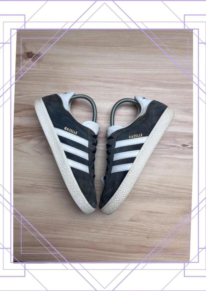 👟 Adidas Gazelle Noir Pointure FR 37 1/3 US 5 👟 - photo numéro 1