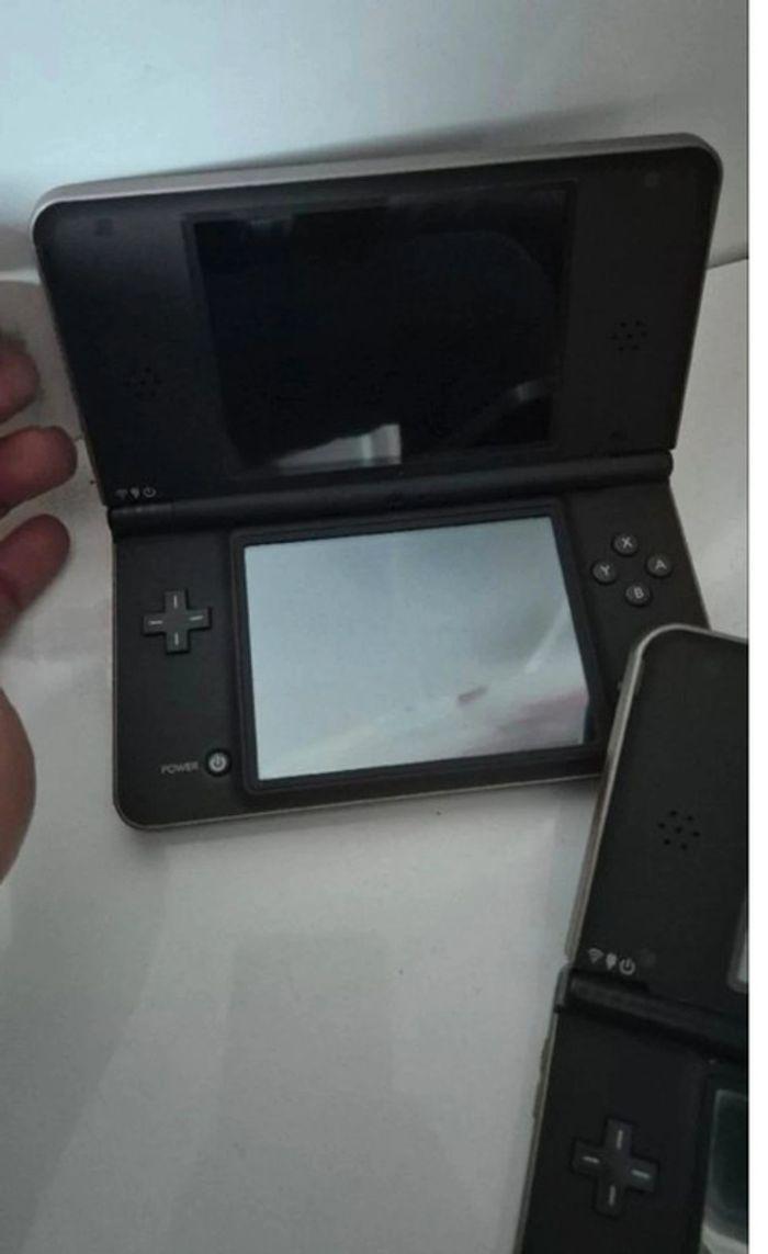 Lot Nintendo dsi xl - photo numéro 2