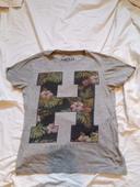 T-shirt gris fleuri lettre h