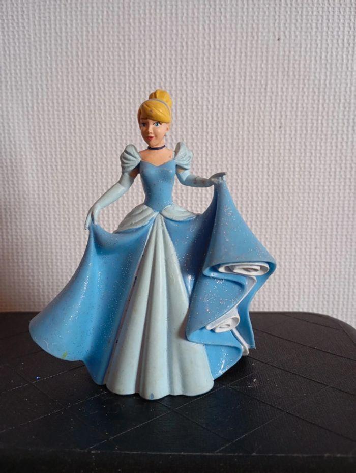 Figurine Bullyland Cendrillon Disney - photo numéro 1