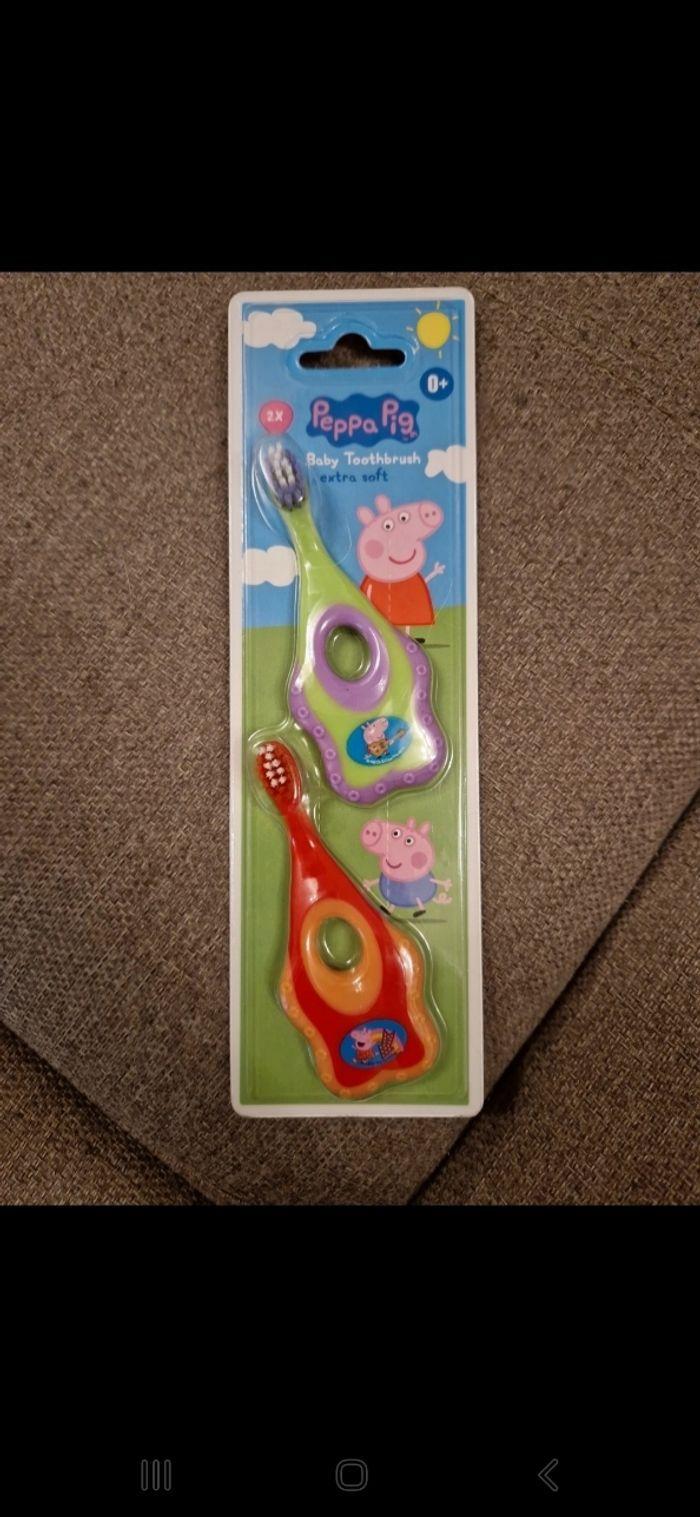 Brosse à  dent enfant peppa pig. - photo numéro 1