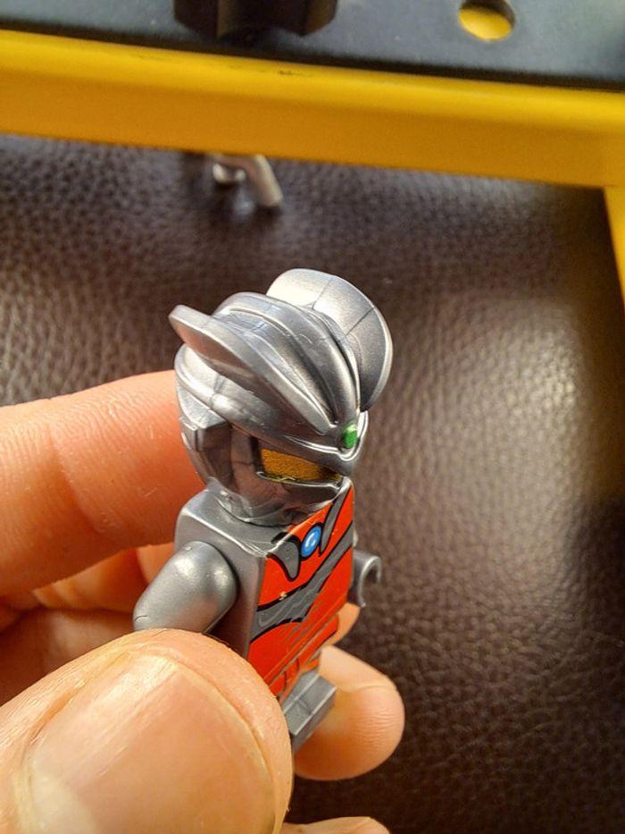 Figurine Lego compatible Ultraman - photo numéro 8