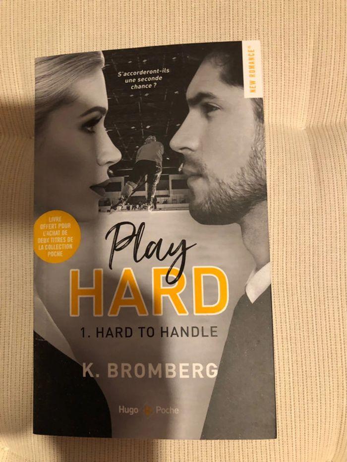 Livre play hard tome 1 hard to handèle - photo numéro 1