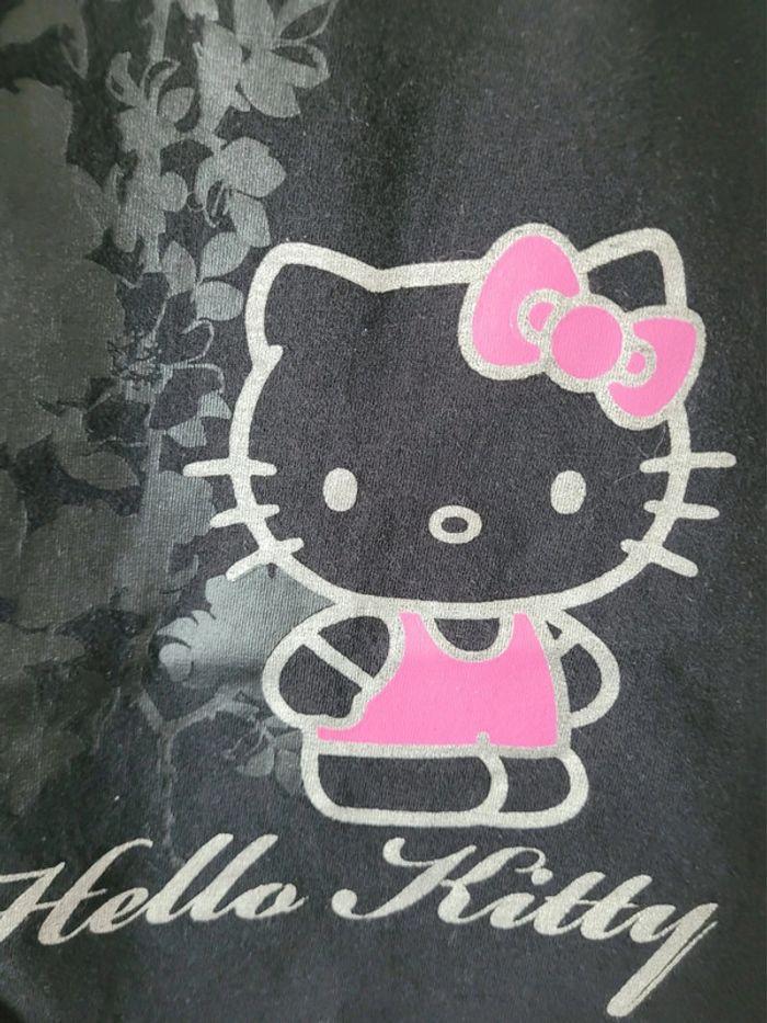 Joli T-shirt Hello Kitty 10 ans - photo numéro 2