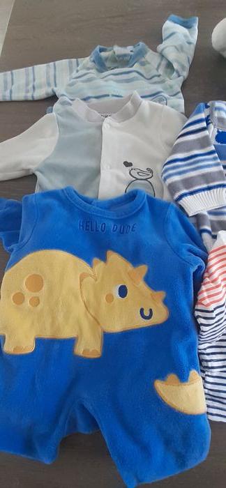 lot de vêtements 1à 3 mois bébé garçon - photo numéro 6