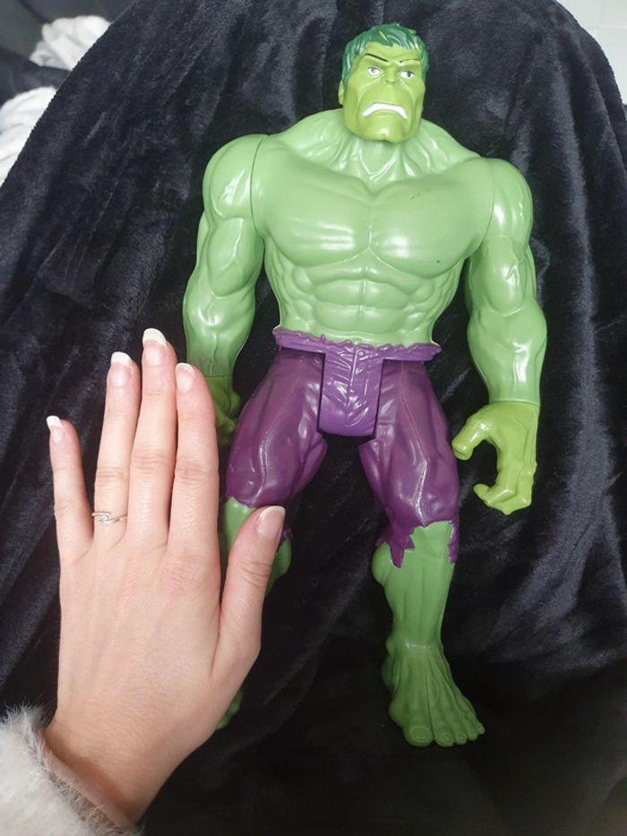 Figurine Hulk titan 30cm - photo numéro 3