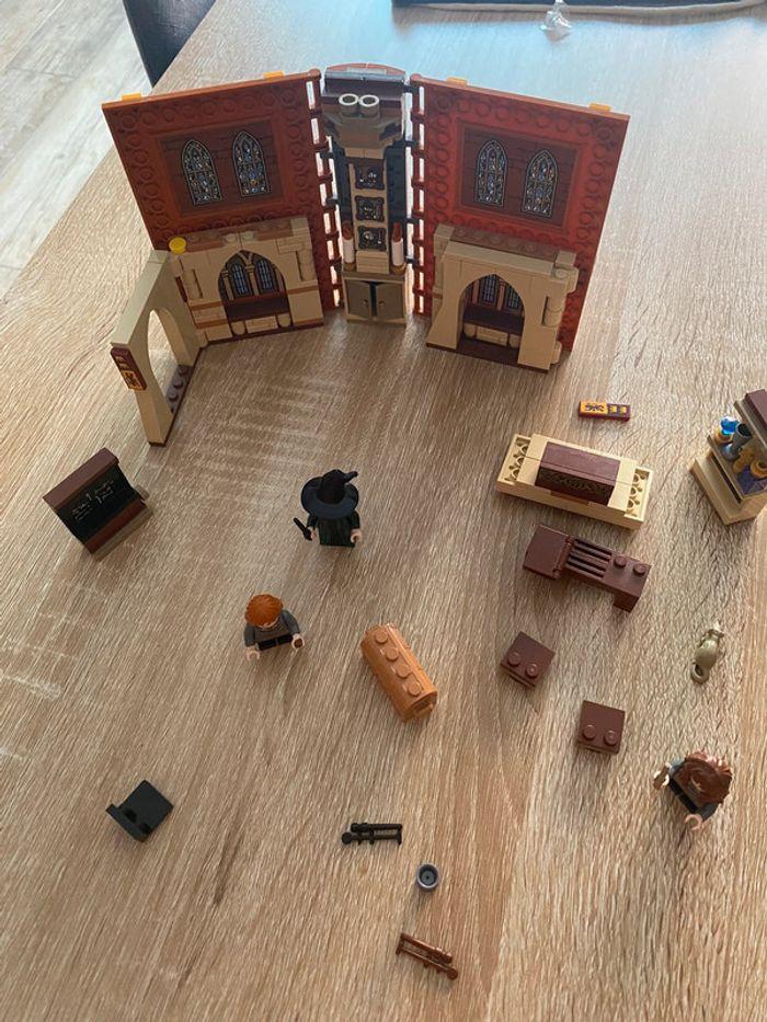 LEGO® Harry Potter 76382 Poudlard : le Cours de Métamorphose, Jouet, Livre, Classe Sortilège - photo numéro 1