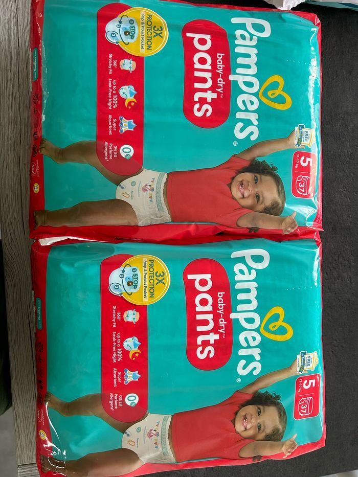 Couches culottes Pampers