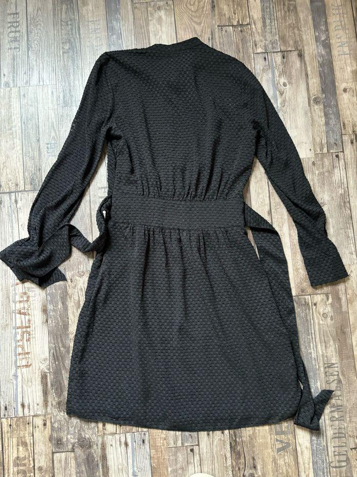 Robe Sézane Lily noire taille 38 en parfait état - photo numéro 9