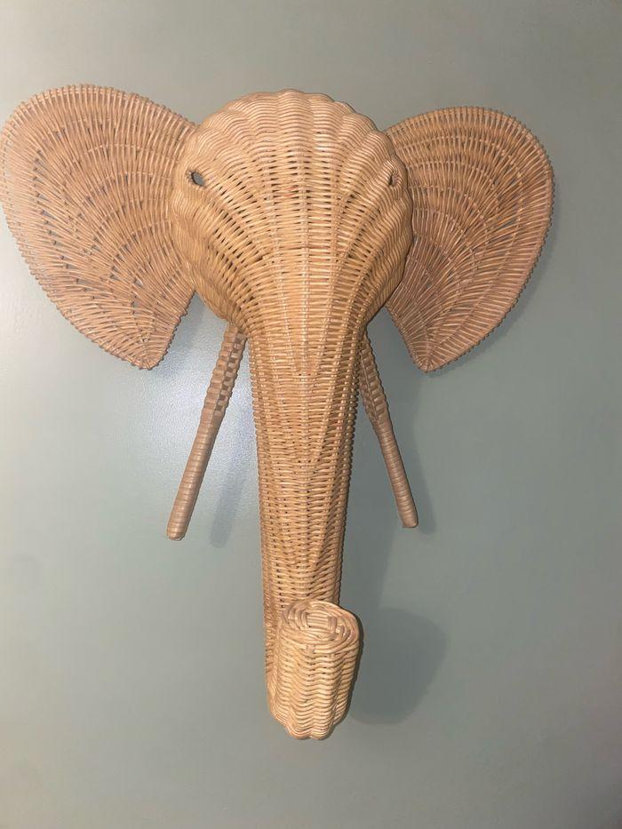 Éléphant en osier