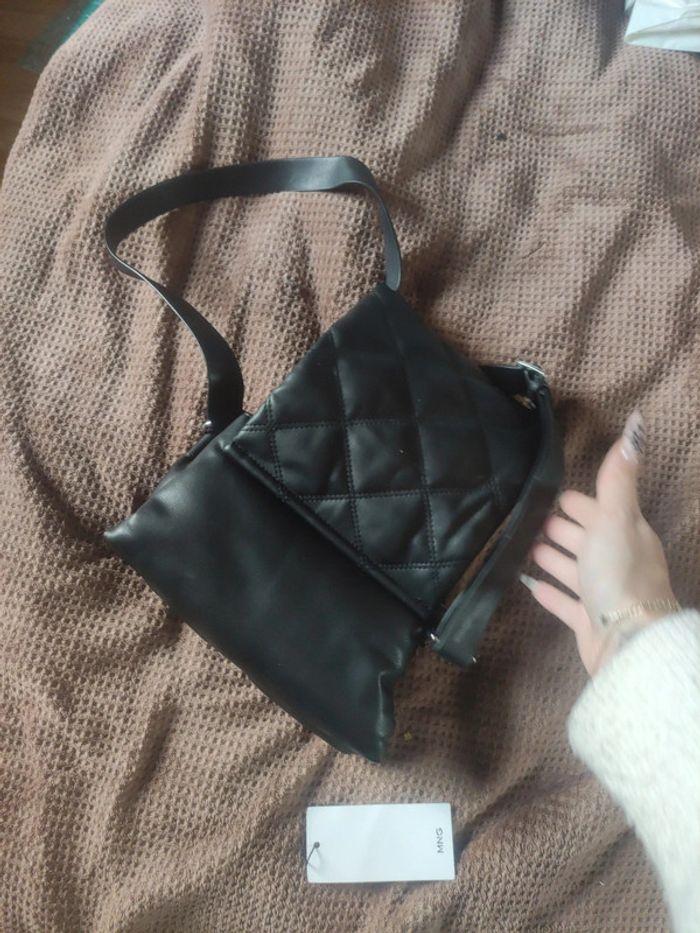 Petit sac bandoulière noir Mango - photo numéro 6