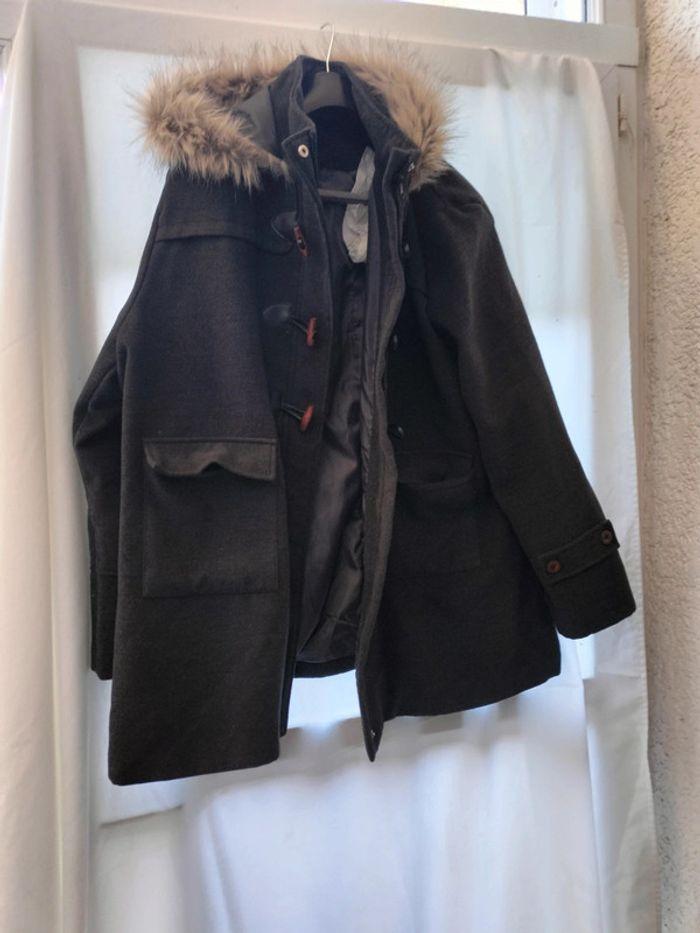 Manteau duffle-coat gris avec fourrure T 54 - photo numéro 1