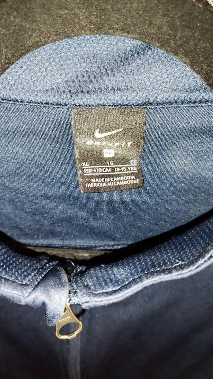 Veste Nike Dry fit bleu marine taille XL - photo numéro 2