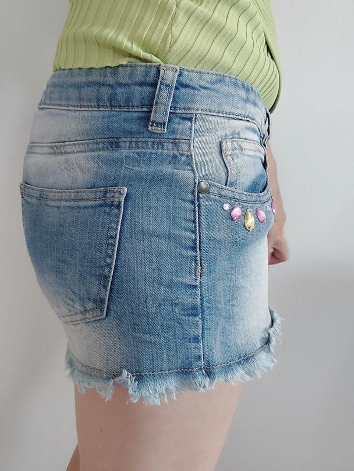 Short façon jean Camaieu bon état taille 36 - photo numéro 2