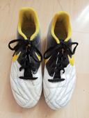 Chaussures de foot pointure 37.5 adidas