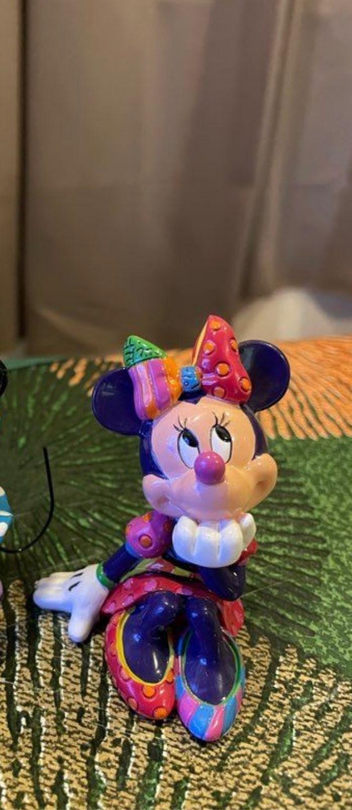 Britto Minnie - photo numéro 1