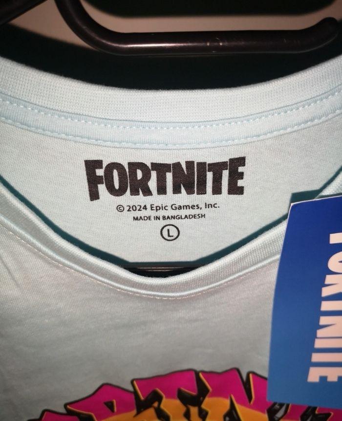 Tee shirt fortnite taille L - photo numéro 3