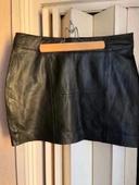 Mini jupe en cuir noire La redoute taille 40 neuve