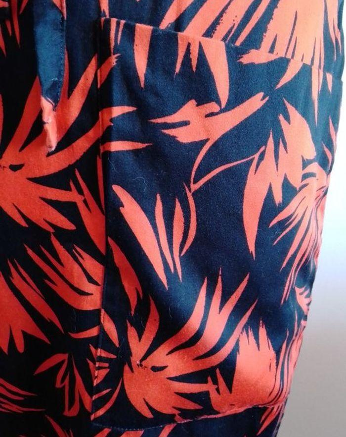 Robe style Pin up, motifs tropicaux oranges et noirs - photo numéro 4