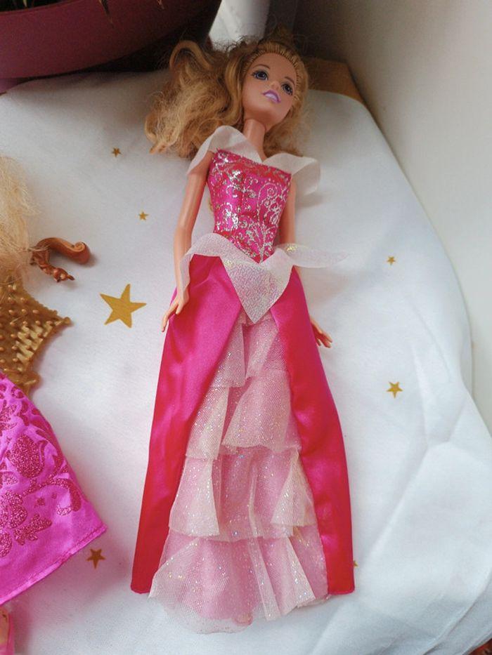 Poupée 2005 doll barbie mannequin mattel princesse Disney aurore beauty sleeping belle dormant store - photo numéro 11