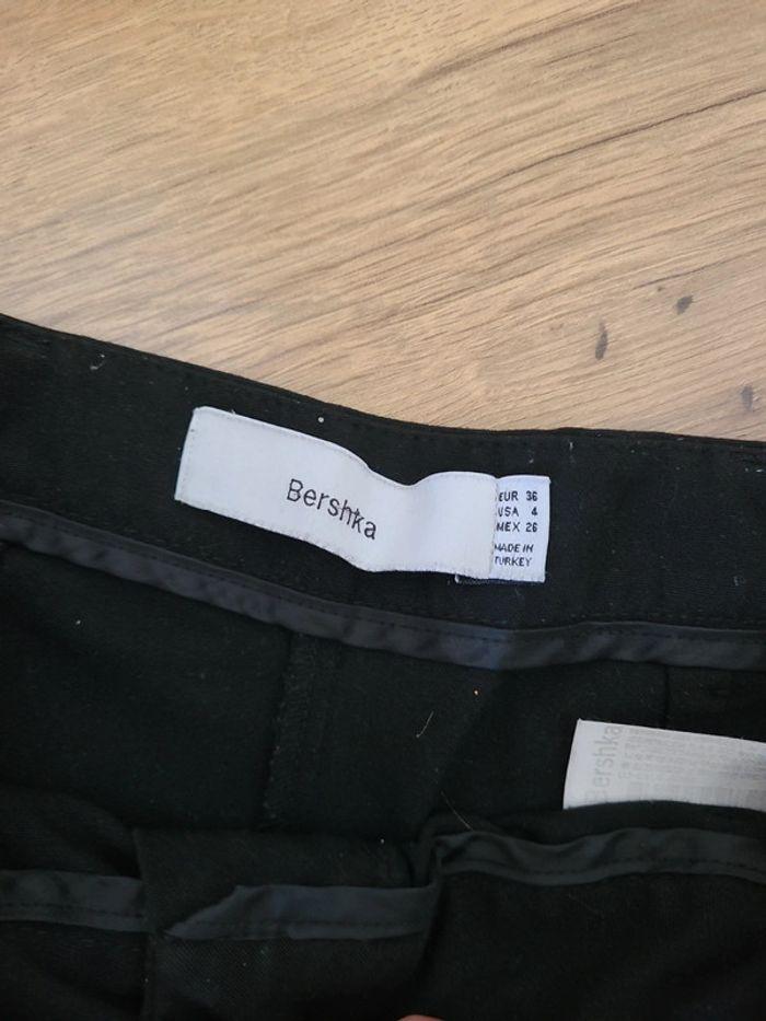 Pantalon fluide bershka t36 - photo numéro 2