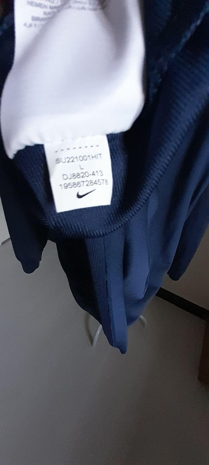 Veste PSG taille L - photo numéro 8