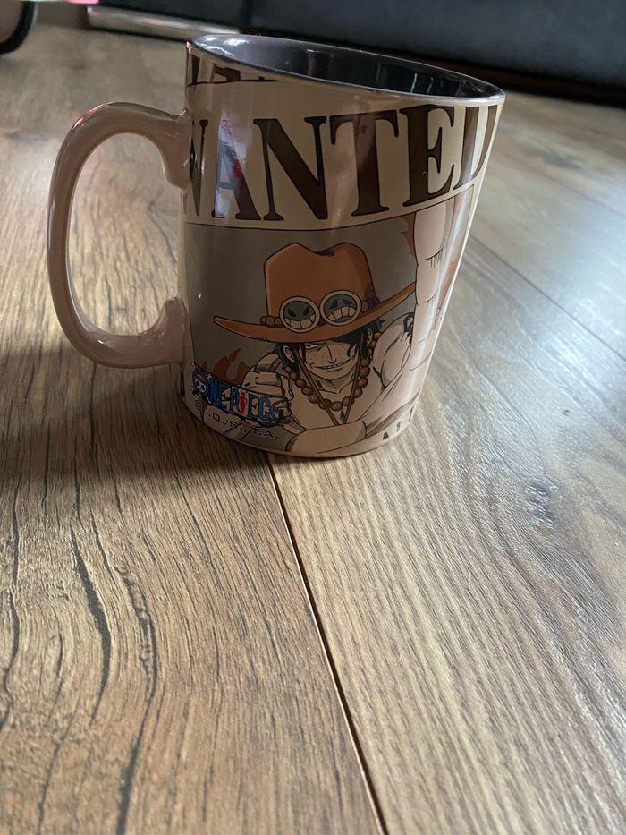 Mug ONE PIECE neuf - photo numéro 1