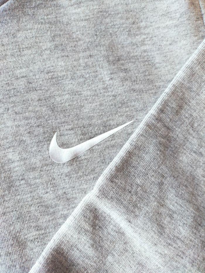 Sweat nike - photo numéro 4