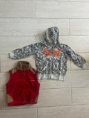 Lot de deux vestes zippé pour garçons, taille six ans