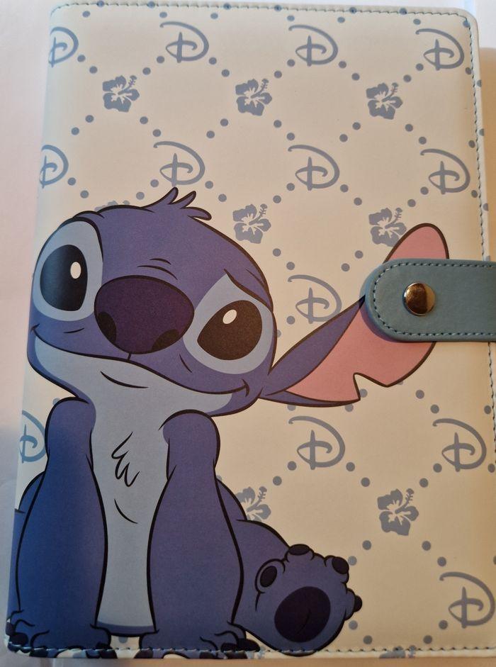 Agenda disney  lilo et Stitch - photo numéro 1