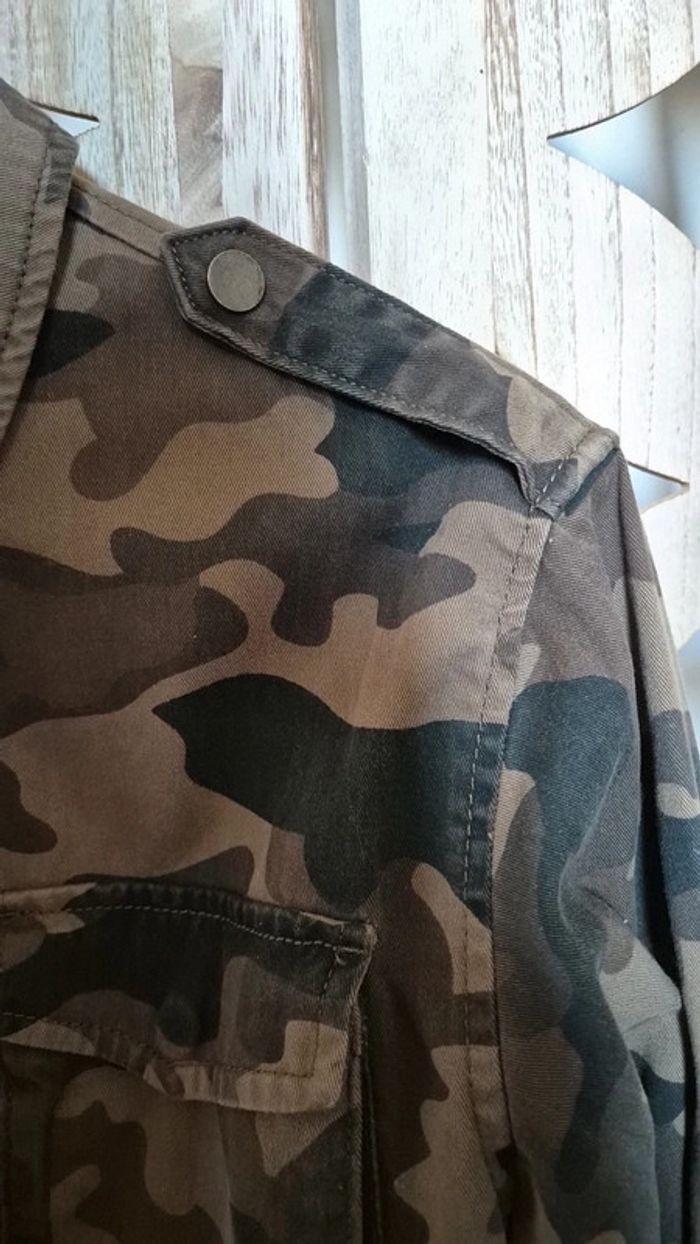 Veste militaire Stradivarius - photo numéro 7