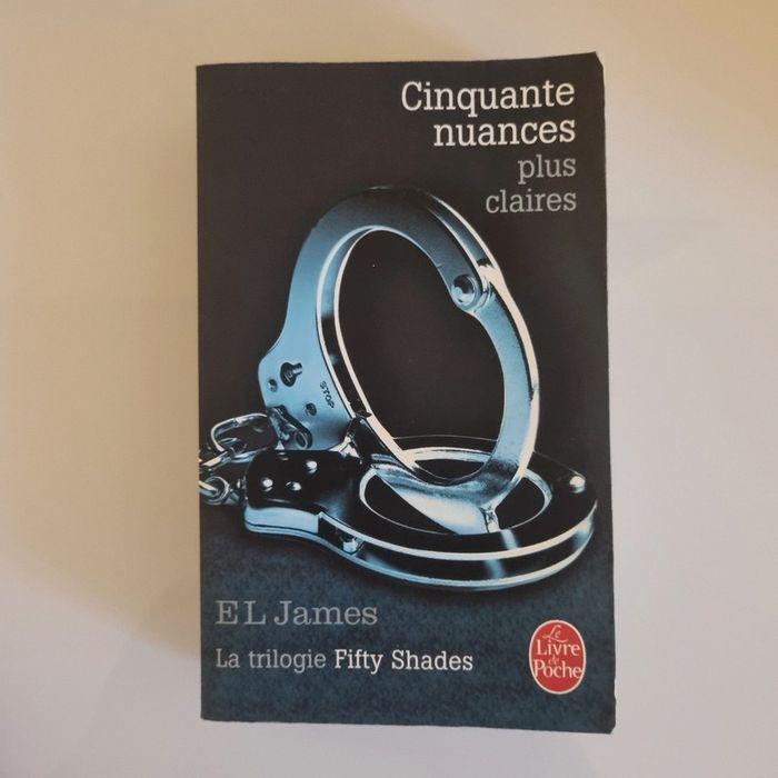 50 nuances plus claires (format poche) - photo numéro 1