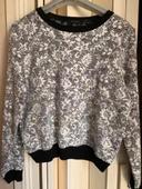 Pull noir et blanc Primark taille 42