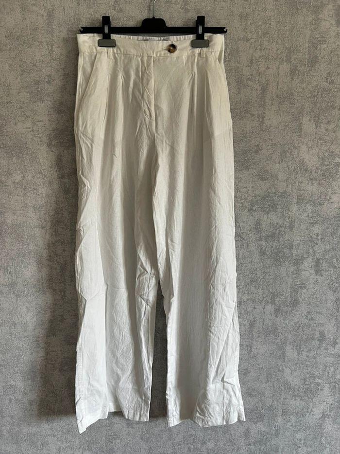 Pantalon fluide blanc Bershka taille 36 - photo numéro 1