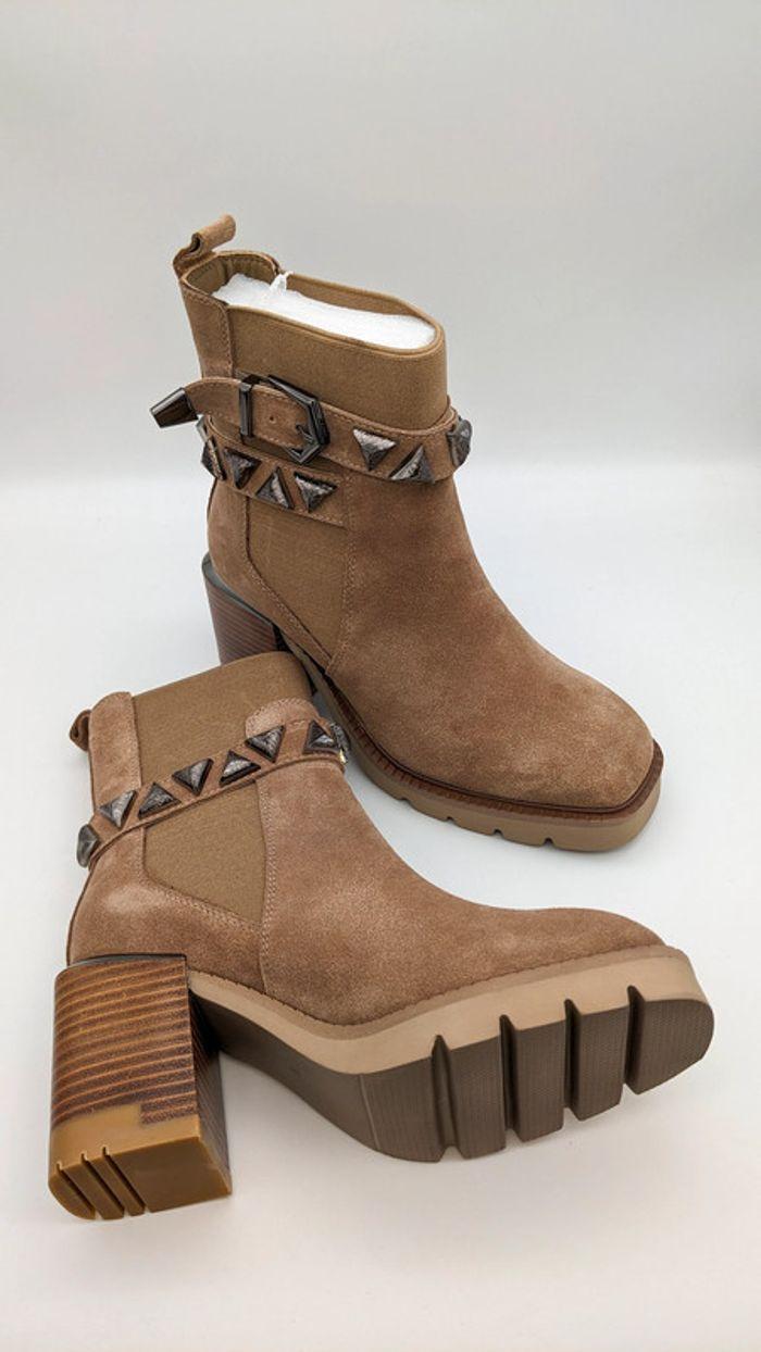 Bottines Alma en pena en daim talon carré 8,5cm taille 38 - photo numéro 4