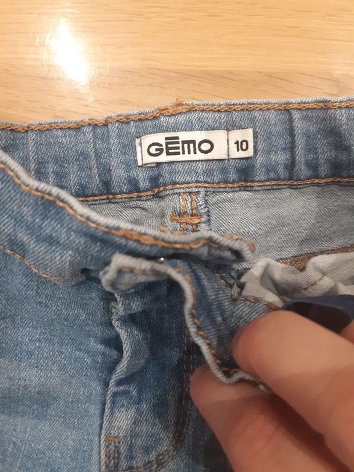 Short en jeans taille 10ans - photo numéro 2