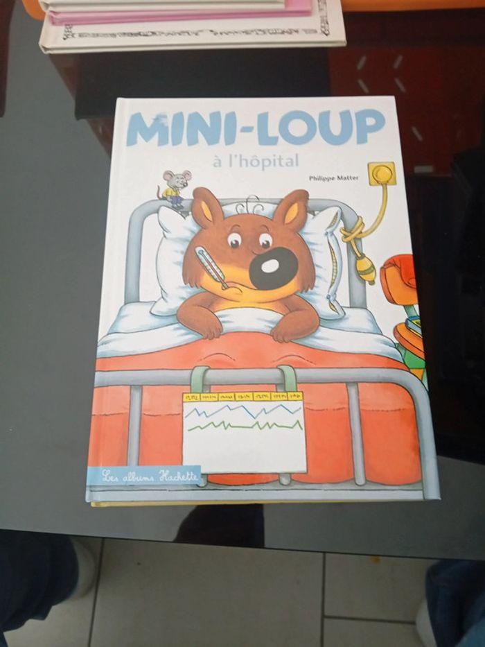 Livres mini loup - photo numéro 3