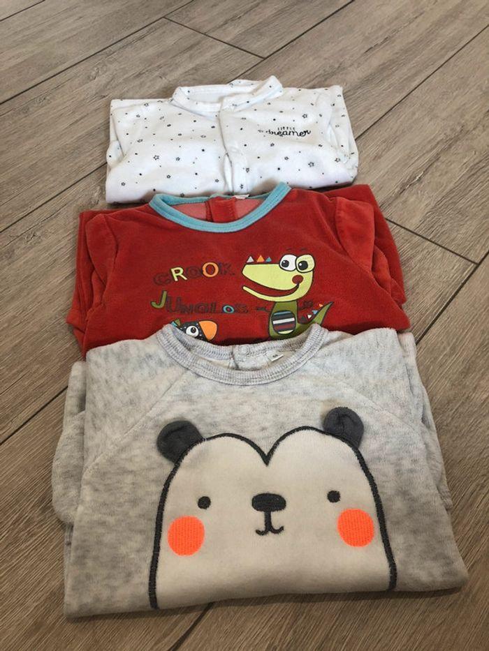 Lot de 3 pyjamas chauds - photo numéro 1