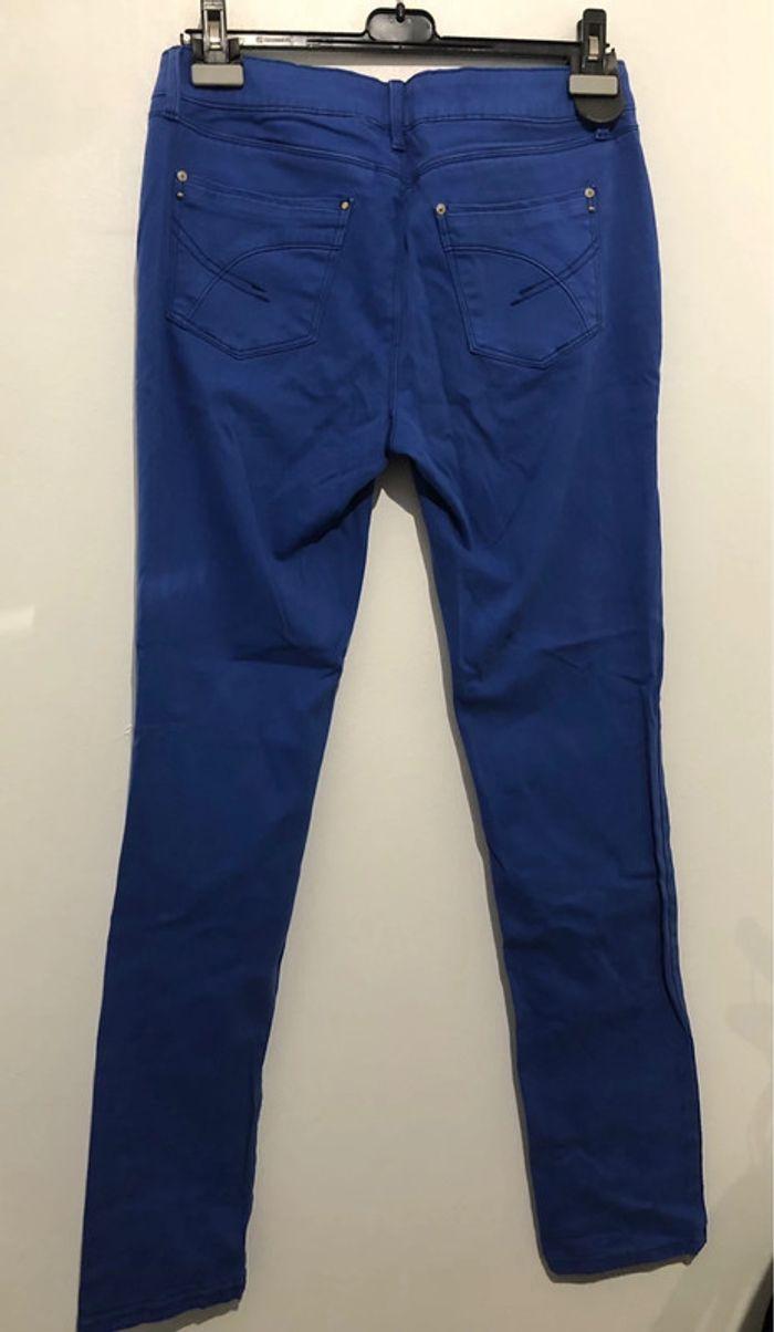 Superbe jeans stretch Avant Première taille 42 bleu électrique - photo numéro 5