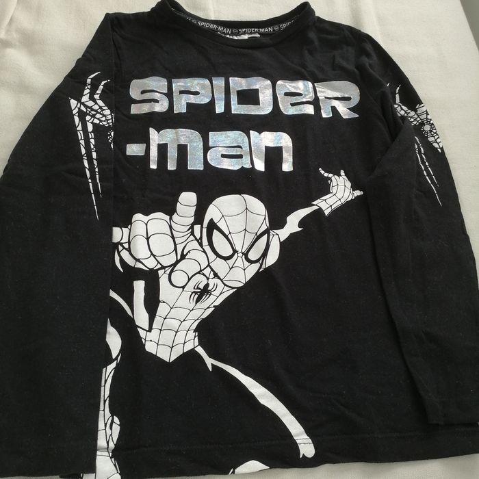 T shirt manches longues spiderman 8 ans - photo numéro 4