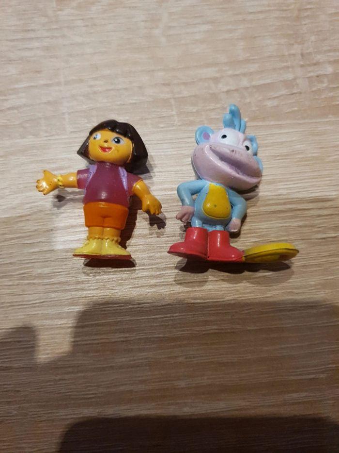 Figurines Dora et Babouche