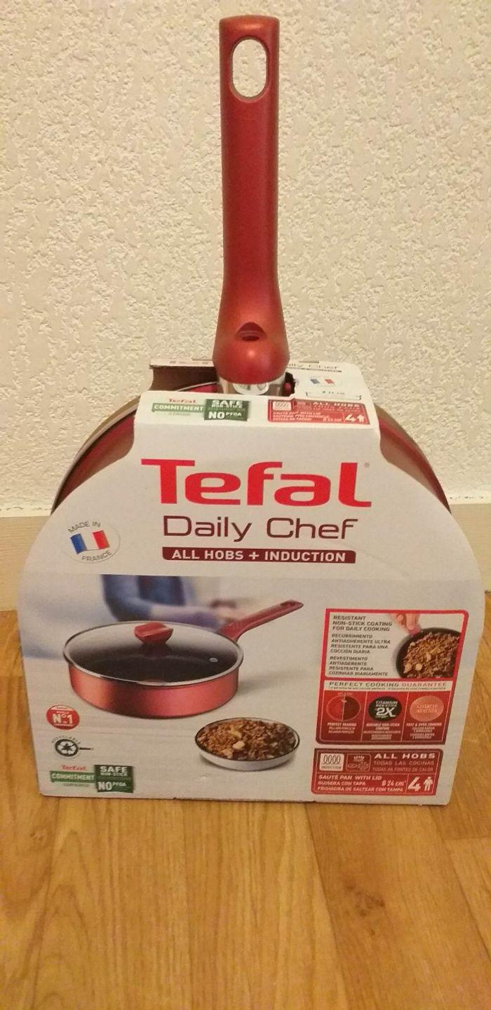 Sauteuse avec couvercle Tefal  Daily Chef - photo numéro 5